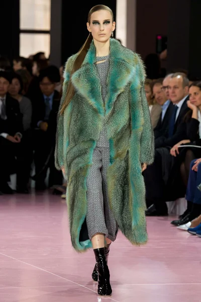 Look 21